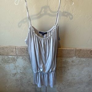 Tank top with elastic waist